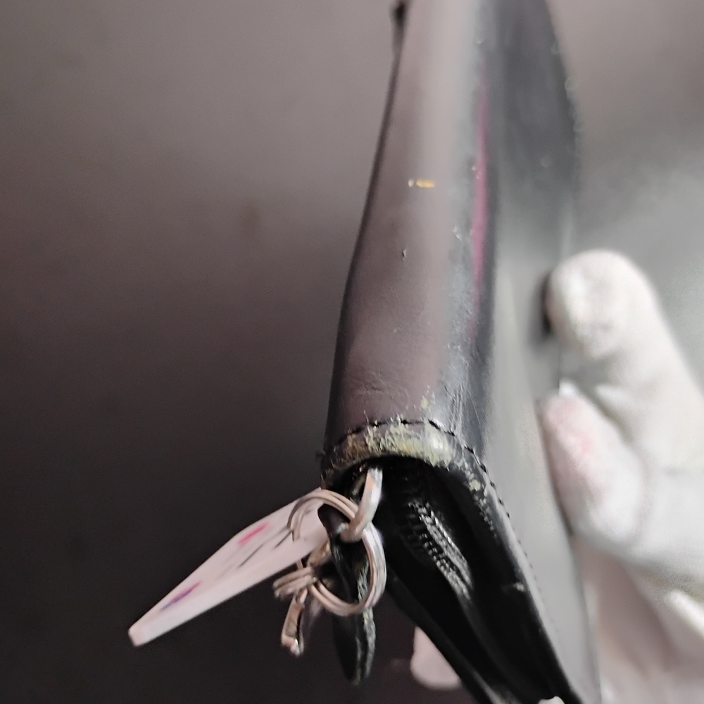 Black Faux Leather Zip Around Y2K Wallet - Picture 14 of 17